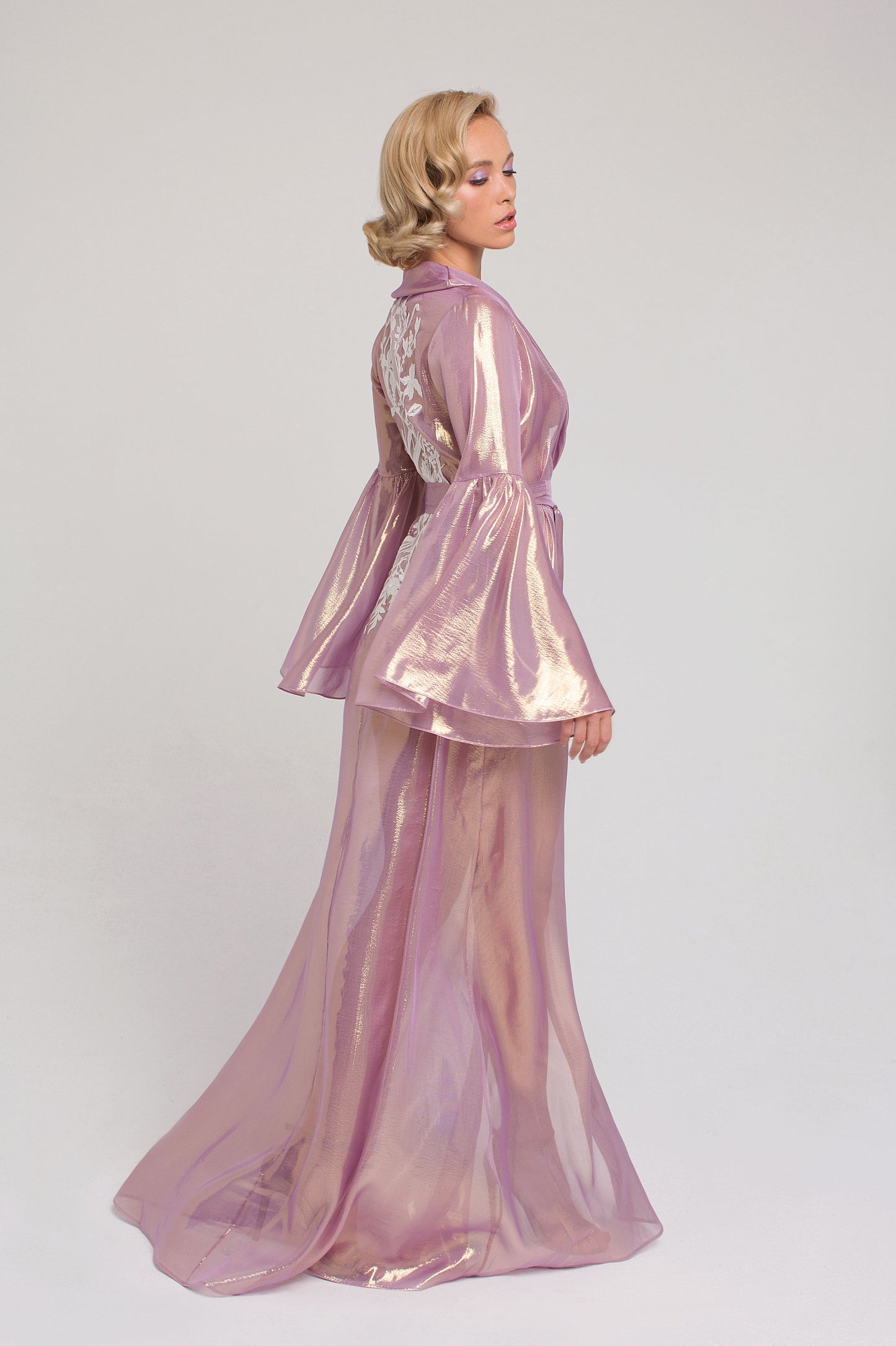 Hadar gown